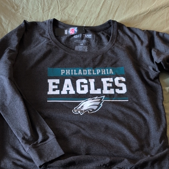 NFL Team Apparel Dark Gray T-Shirt - Picture 1 of 4